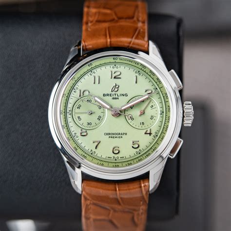 breitling b09 pistachio review|Breitling b09 review.